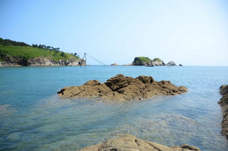 探索哈仙岛的旅游团