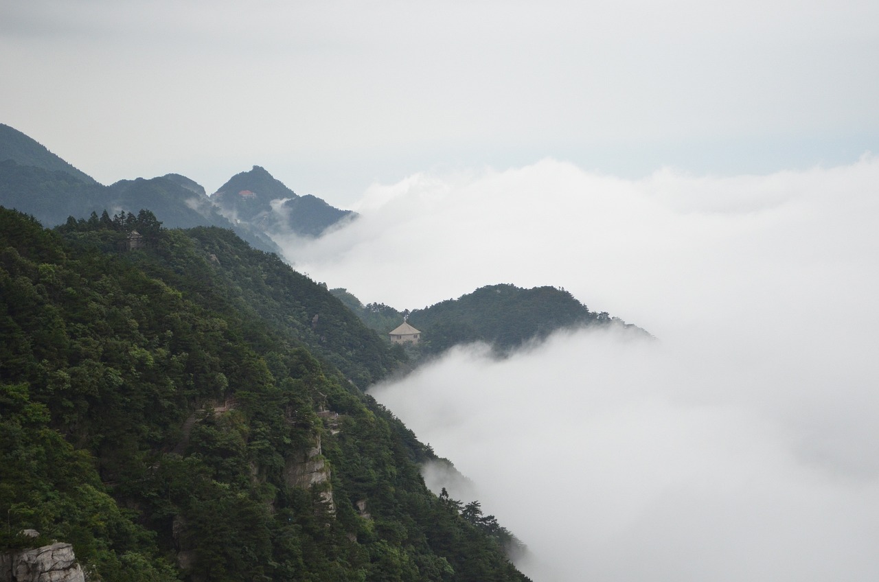 探索仙境之旅，庐山西海风景区的神秘与魅力