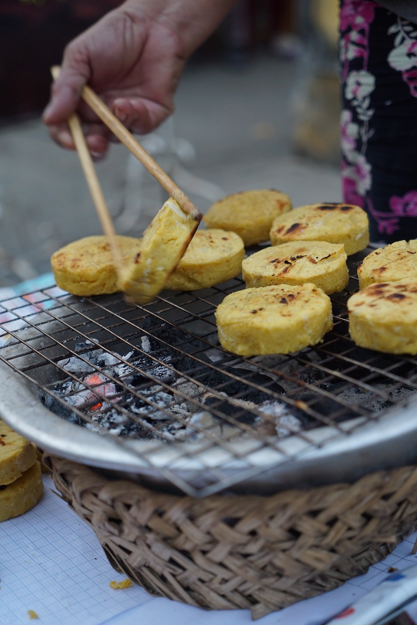 美食教程甜蜜诱惑，家庭厨房秘籍——拔丝红薯的完美呈现