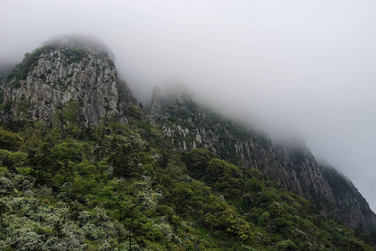 探访神秘的自然画廊——北京房山十渡风景名胜区