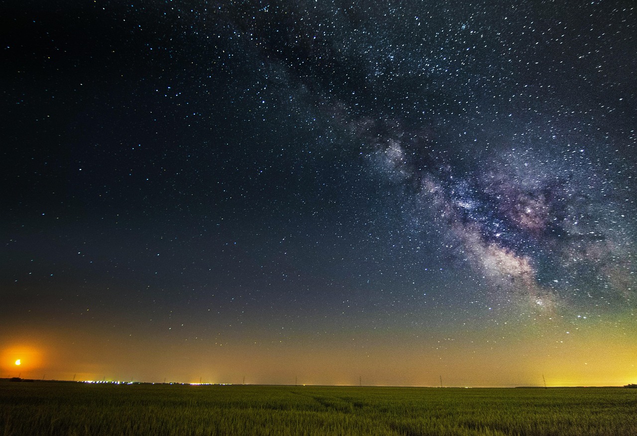 孟星辰江野，探索宇宙的星辰大海