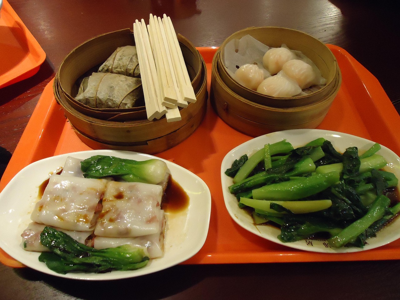 探索奇妙美食街，味蕾的环球旅行